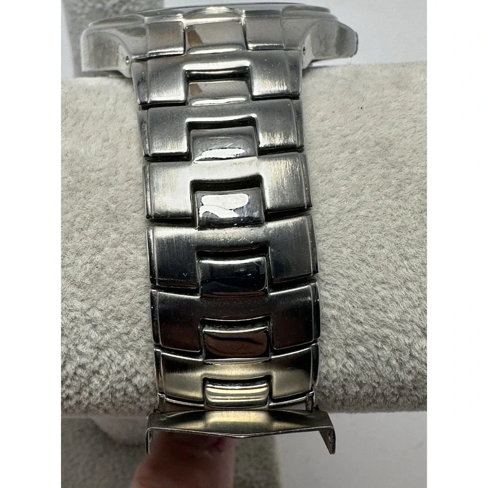 Lorus LR0942 New Battery Mens Watch Rare‎ 42MM 6.5